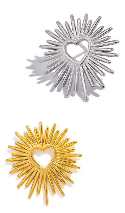 Aquarly Floral Heart Studs