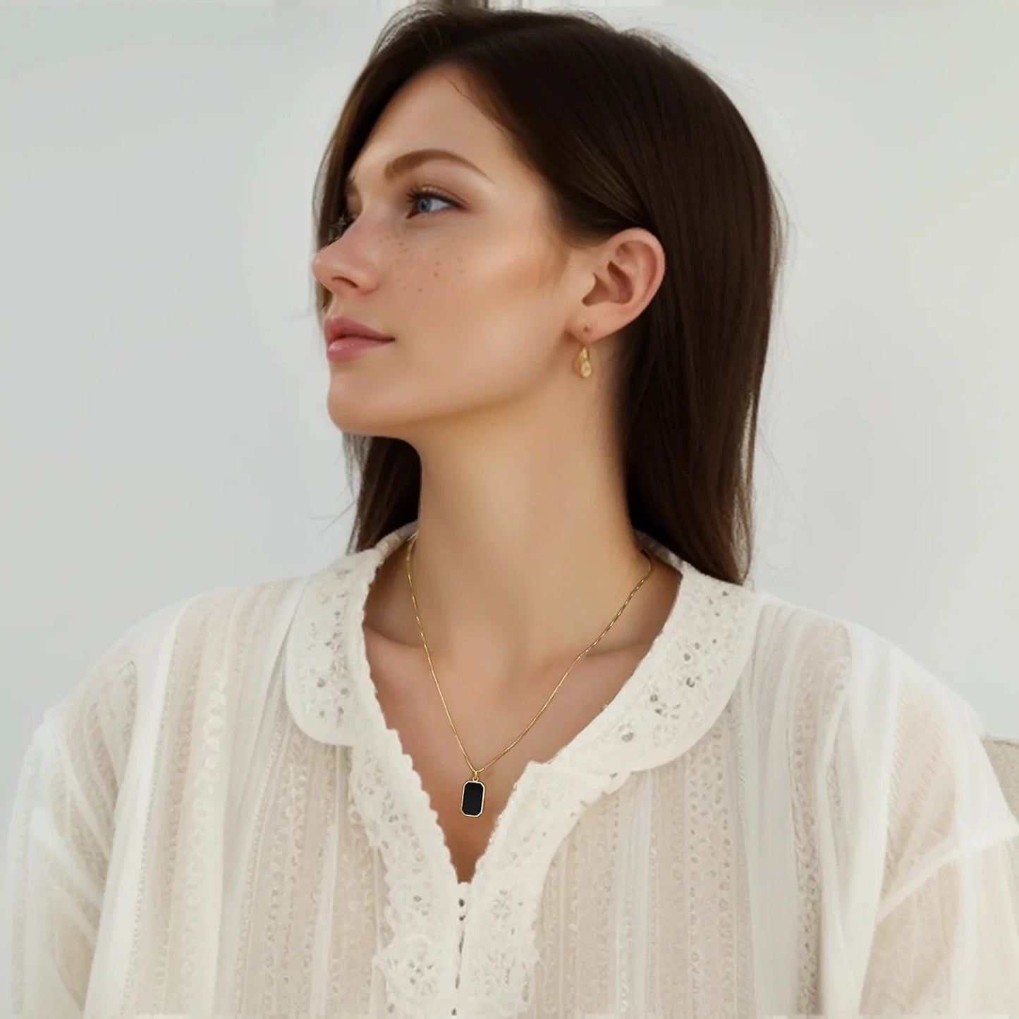 Aquarly Eterna Necklace