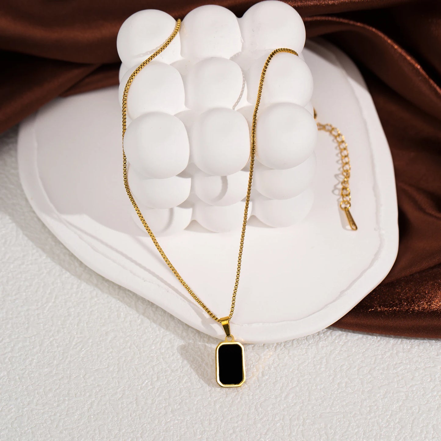 Aquarly Eterna Necklace