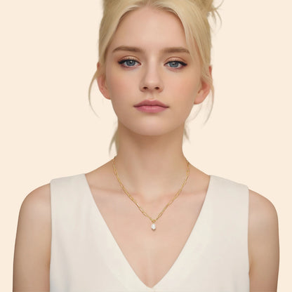 Aquarly Luna Pearl Necklace